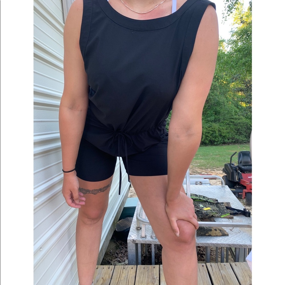 Romper - Picture 2 of 4